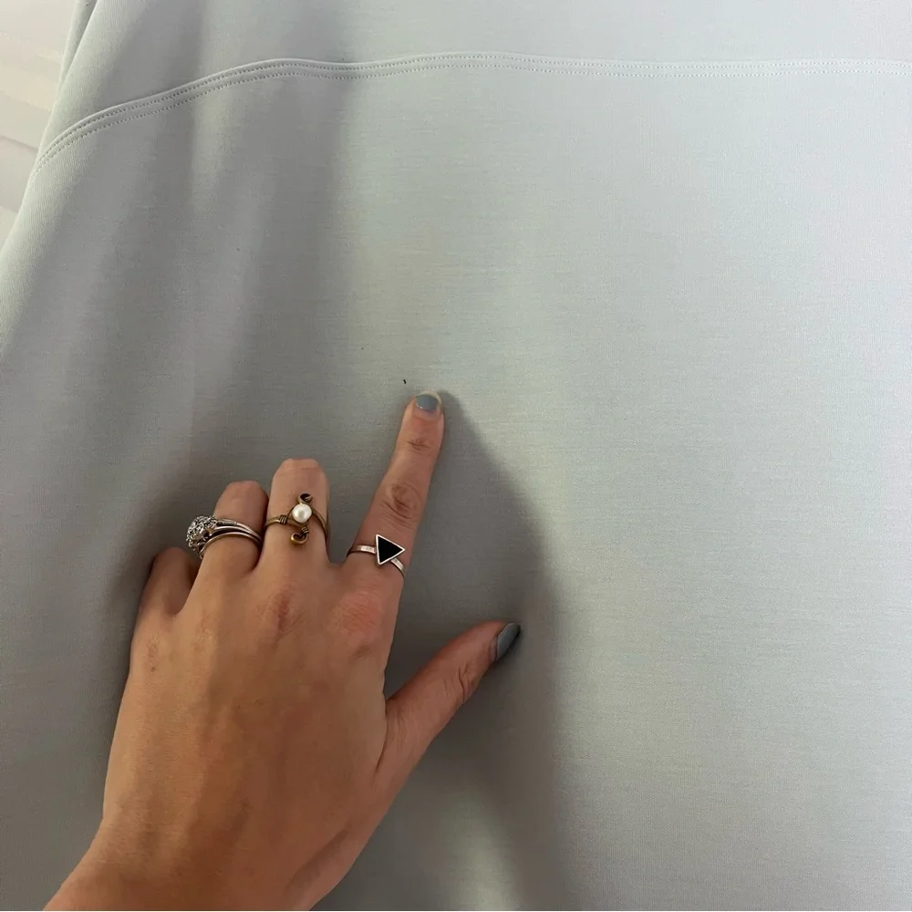 Lululemon Perfectly Oversized Cropped Crew in Sheer Blue Softstream Size 10 - Picture 7 of 8